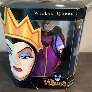 Disney Villain Wicked Queen Doll